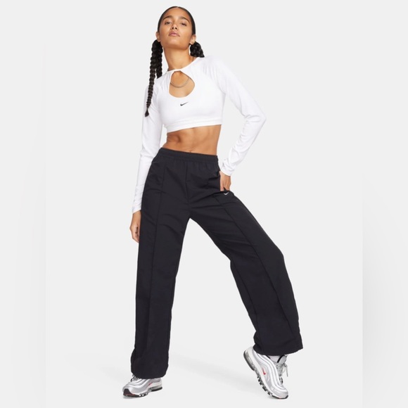 Nike Pants - Nike Women's Sportswear Everything Woven Mid-Rise Pants